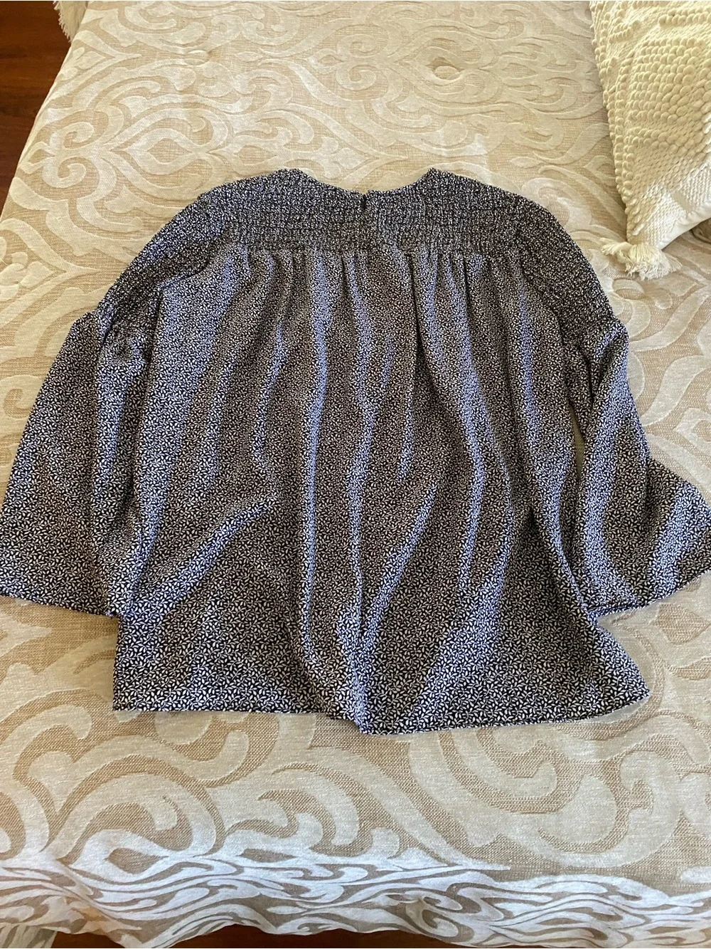 Michael Kors Black White Smocked Tunic Blouse Size S
